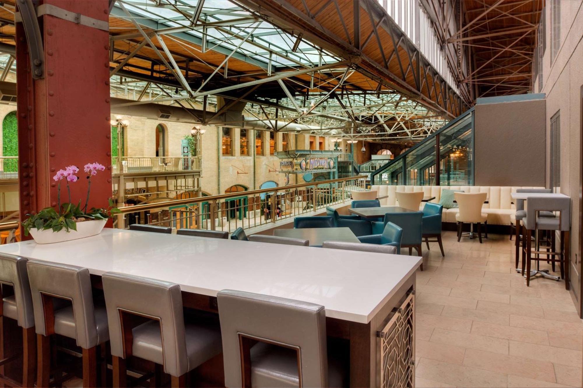St. Louis Union Station Hotel, Curio Collection By Hilton Luaran gambar